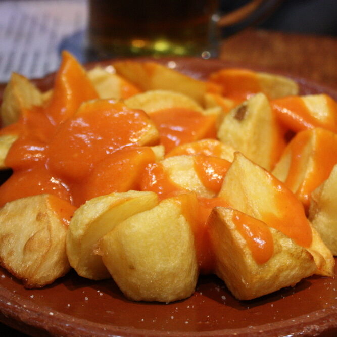 Patatas bravas